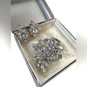 Beautiful VTG Eisenberg “Ice” Brooch & Clip Earrings Set IN BOX